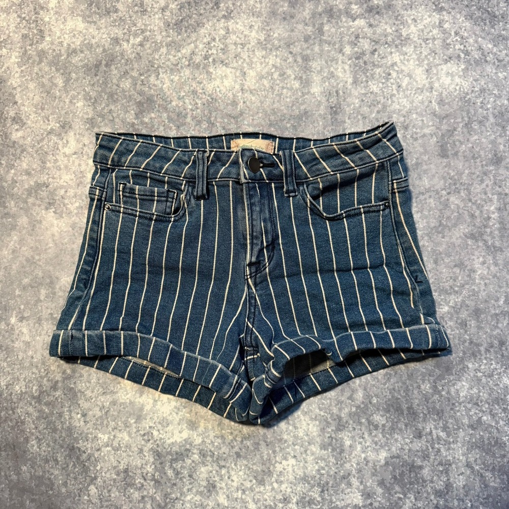 Altar'd State Womens Blue White Striped Denim Shorts Size 3 Cuffed Hem Pockets